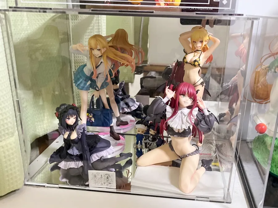 フィギュアケース 背面ミラー デメリット