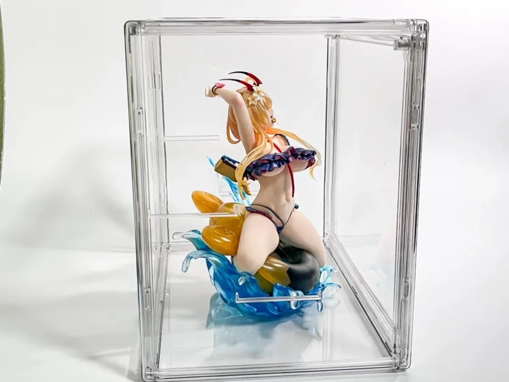 ダイソーフィギュアケースに1/6スケールフィギュア収納