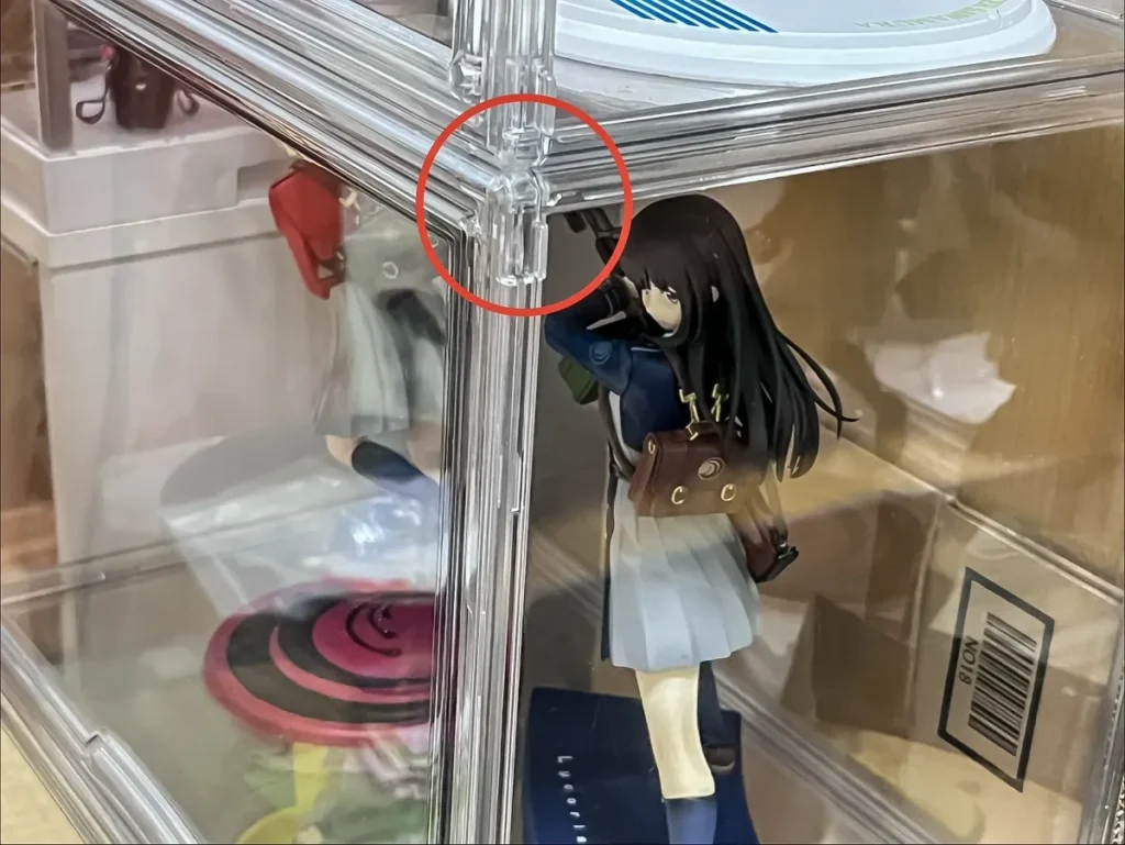 共馳収納 透明の収納ケースの接続ダボ