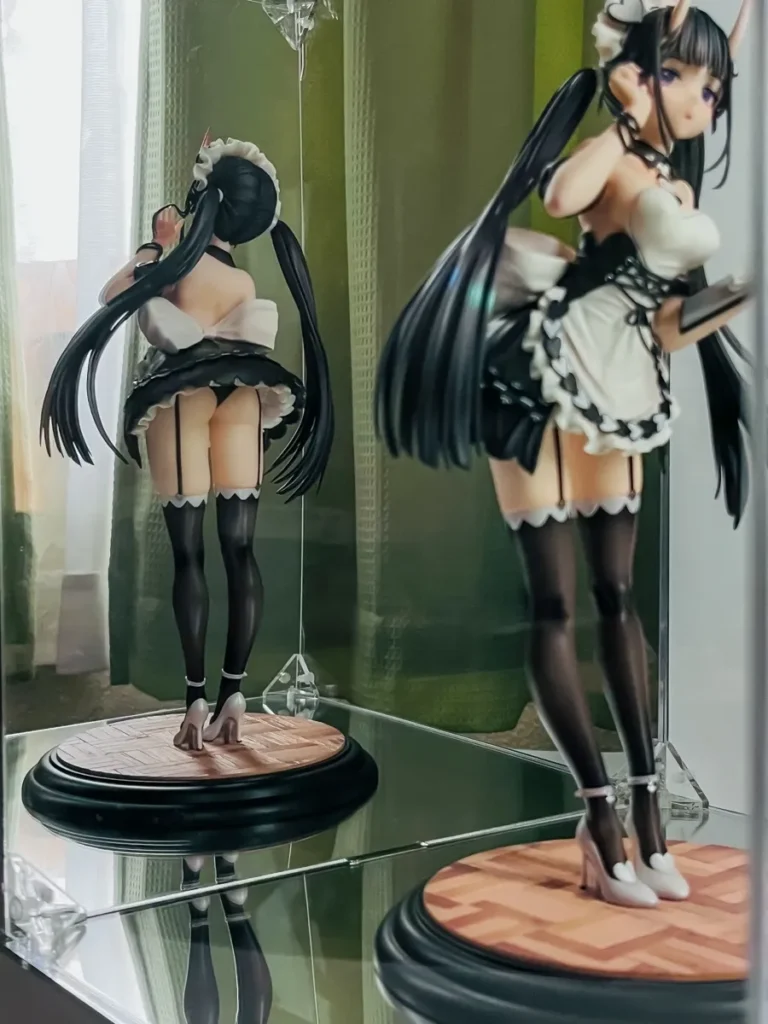 HYPE GUARDフィギュアケースのミラーの魅力