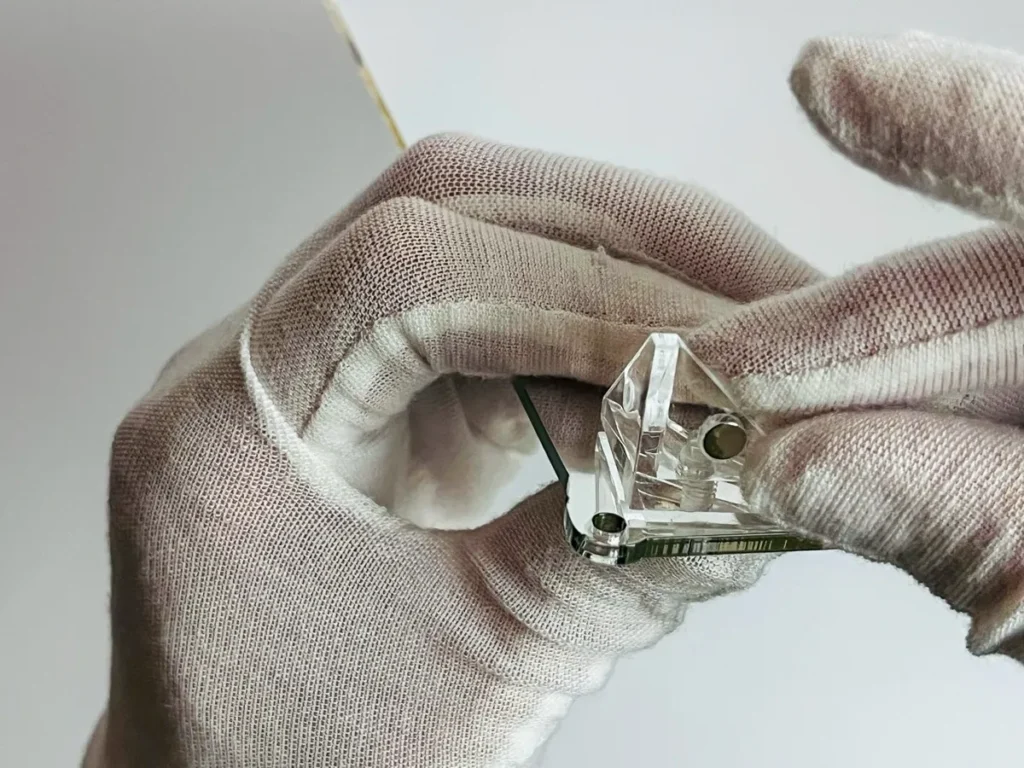 HYPE GUARDに三角コーナーを取りつけ