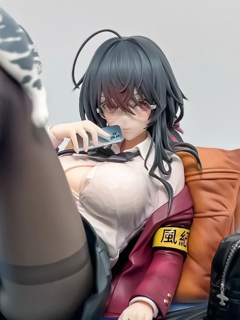 大鳳 下校後の甘い時間 フィギュアの制服の透け感