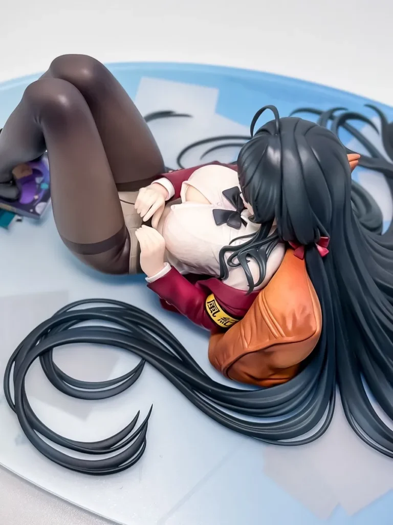 大鳳 下校後の甘い時間 フィギュアのスカートをキャストオフ