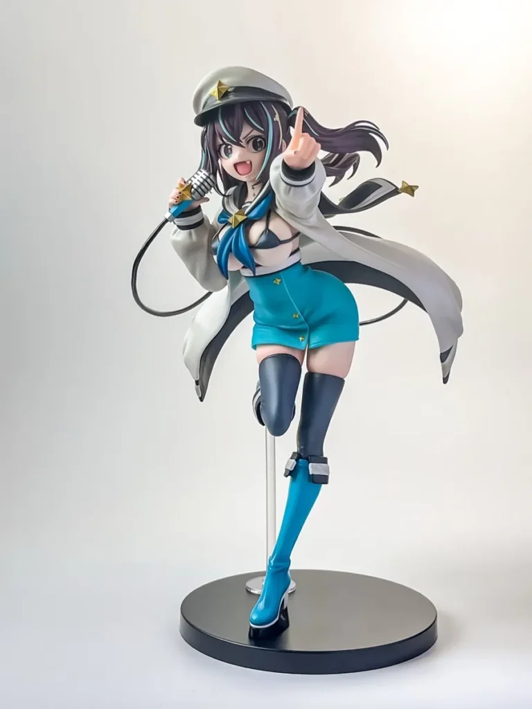 ロコムジカフィギュア全体の写真