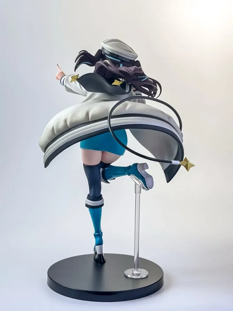 ロコムジカフィギュア全体の写真