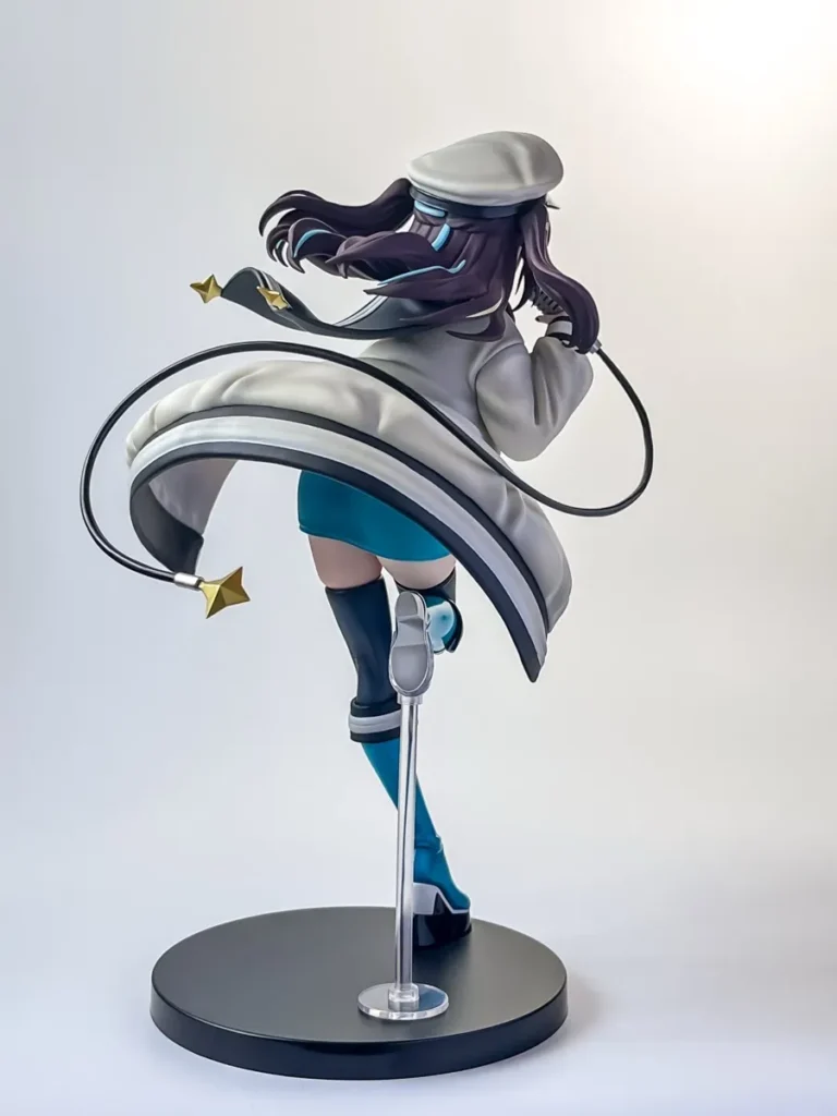 ロコムジカフィギュア全体の写真