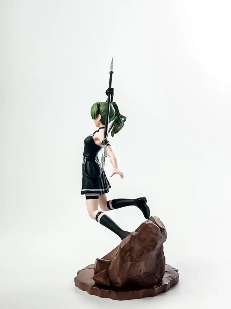 Luminastaユーベル~大体なんでも切る魔法~ フィギュアのレビュー