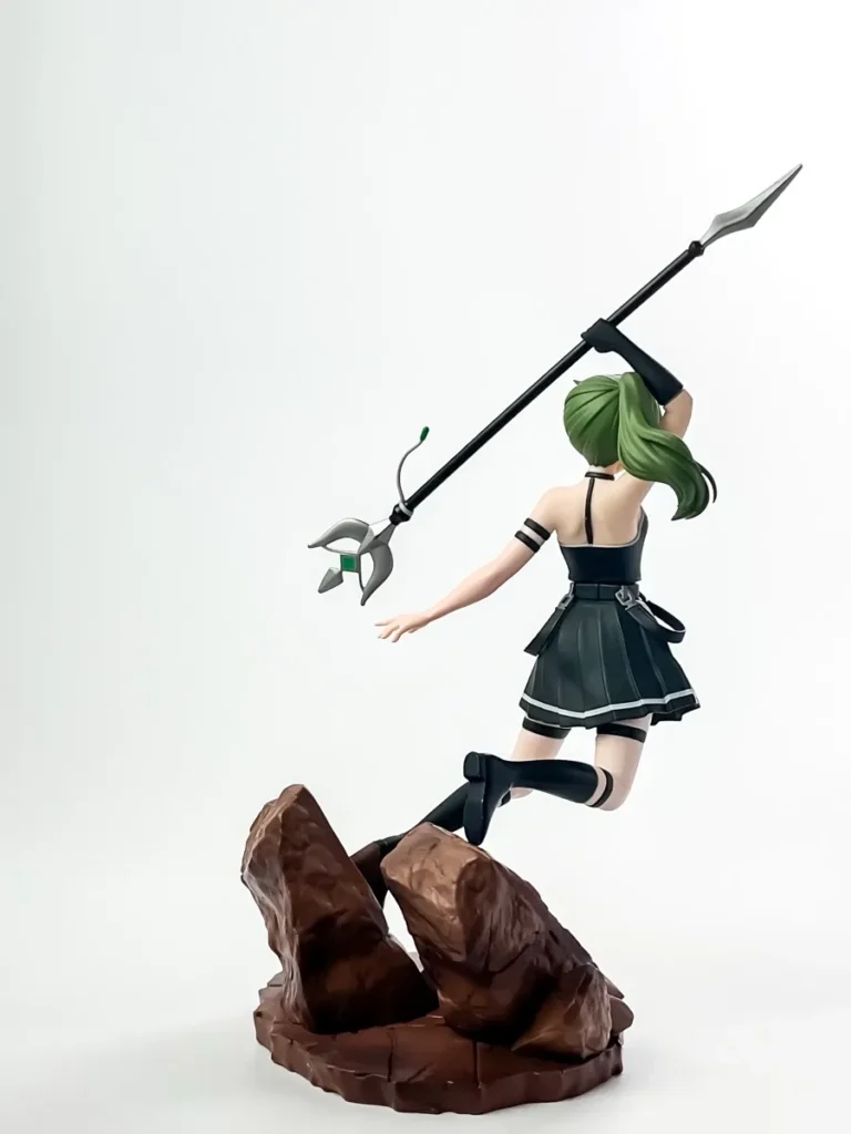 Luminastaユーベル~大体なんでも切る魔法~ フィギュアのレビュー