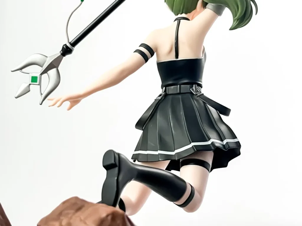 Luminastaユーベル~大体なんでも切る魔法~ フィギュアの衣装
