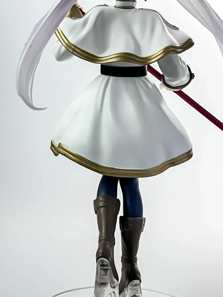 Grandistaフリーレン フィギュアの衣装