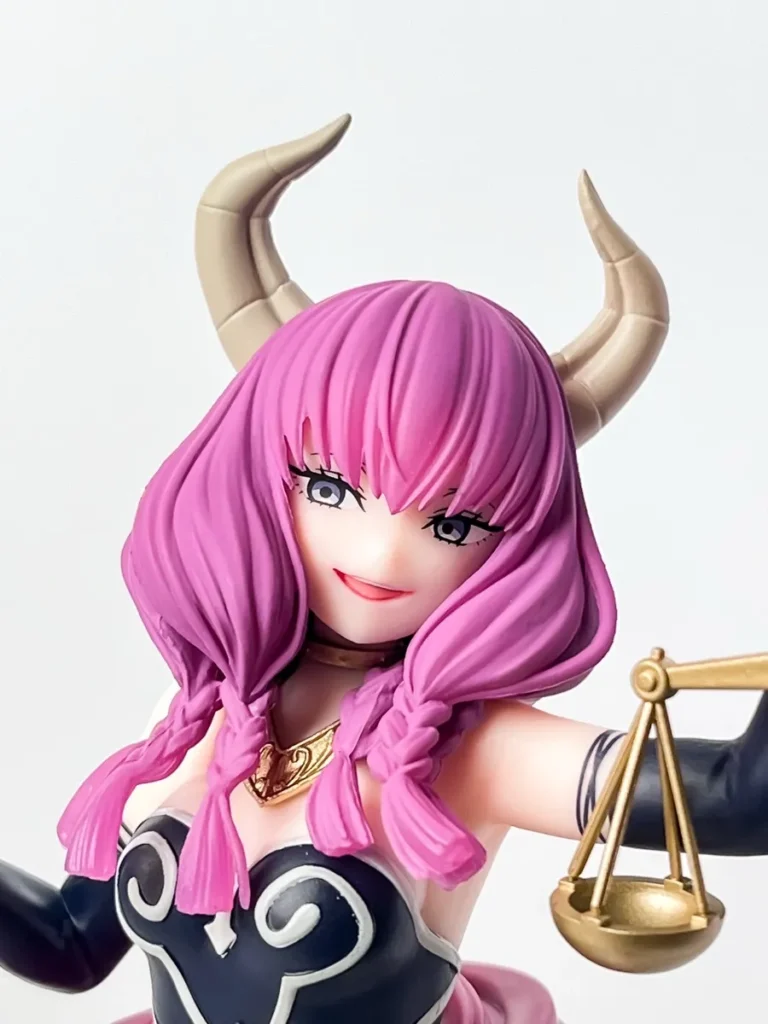 Desktop Cute フィギュア 断頭台のアウラの顔