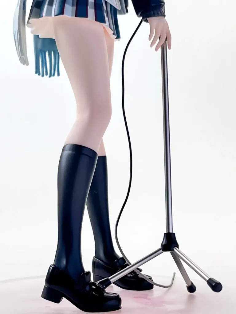 由比ヶ浜結衣 原作Ver.フィギュアの下半身造形